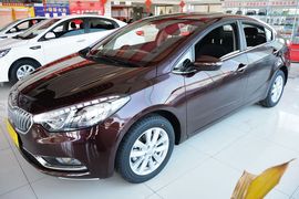 2015款起亚K3 1.6L手动GLS