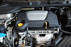 2014款荣威350C 1.5L手自一体迅悦版