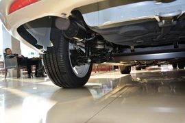 2014款荣威350C 1.5L手自一体迅悦版