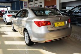 2014款荣威350C 1.5L手自一体迅悦版