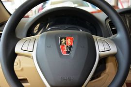 2014款荣威350C 1.5L手自一体迅悦版