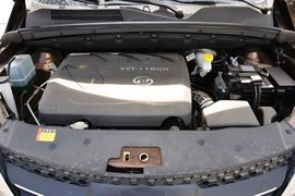 2015款宝骏730 1.8L手动舒适ESP版 7座