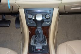 2014款荣威550 Plug-in旗舰版