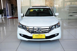 2014款本田雅阁2.0EX豪华版