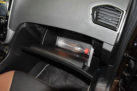 2015款传祺GS5速博1.8T自动两驱豪华版到店实拍