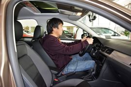2014款大众宝来1.6L自动舒适型