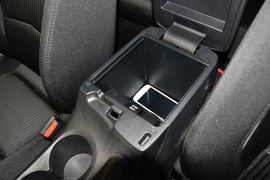 2013款马自达CX-5 2.5L AT四驱豪华型