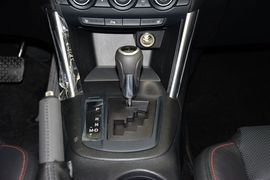 2013款马自达CX-5 2.5L AT四驱豪华型