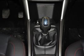 2015款雪铁龙C3-XR 1.6L手动先锋型
