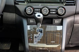 2015款马自达8 2.5L领航版