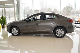 2014款马自达3 昂克赛拉1.5L手自一体豪华型