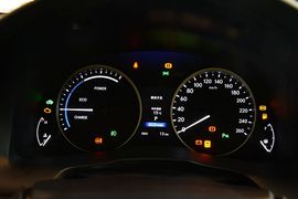 2014款雷克萨斯ES300h舒适版