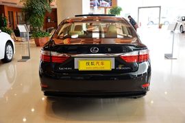 2014款雷克萨斯ES300h舒适版