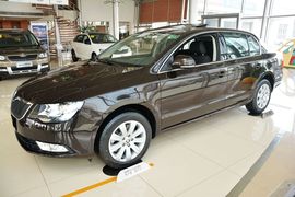 2015款斯柯达速派1.4TSI手动绅仕版