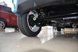 2013款铃木奥拓1.0L手动豪华型