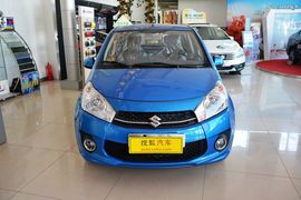 2013款铃木奥拓1.0L手动豪华型