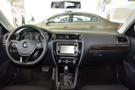 2015款大众速腾280TSI DSG旗舰型