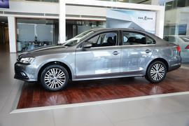 2015款大众速腾280TSI DSG旗舰型