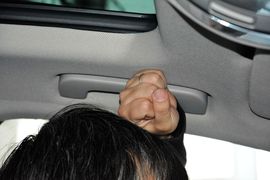 2015款奥迪Q7 35TFSI运动型