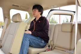 2015款一汽丰田普拉多2.7L自动豪华版