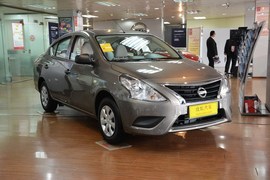 2014款日产阳光1.5XE CVT精英版
