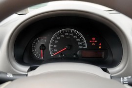 2014款日产阳光1.5XE CVT精英版