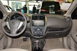 2014款日产阳光1.5XE CVT精英版