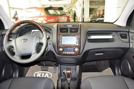 2013款起亚狮跑2.0L DLX自动两驱版