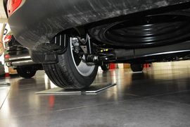 2013款起亚新佳乐2.0L 5座自动标准版 京V