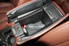 2014款别克昂科威28T精英型