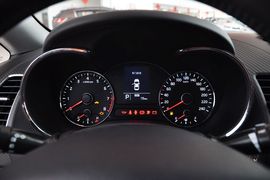 2015款起亚K3 1.6L自动GLS