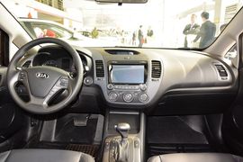 2015款起亚K3 1.6L自动GLS