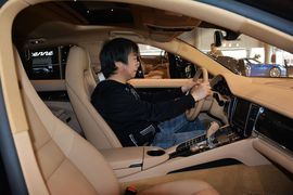 2014款保时捷Panamera 4 Executive 3.0T