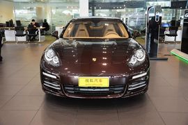 2014款保时捷Panamera 4 Executive 3.0T