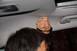 2013款起亚凯尊2.4L精英型 京V