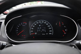 2013款起亚凯尊2.4L精英型 京V