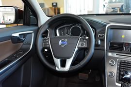 2015款沃尔沃XC60 2.0T T5 AWD智驭版