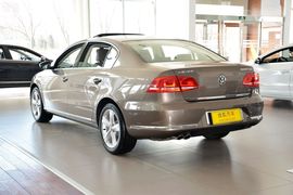 2015款大众迈腾2.0TSI尊贵型