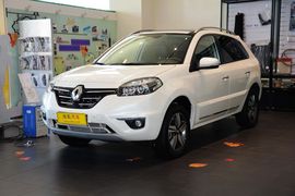 2014款雷诺科雷傲2.0L两驱舒适版