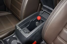 2014款雷诺科雷傲2.0L两驱舒适版