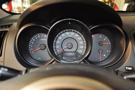 2014款起亚福瑞迪1.6L MT GLS