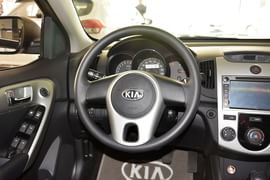 2014款起亚福瑞迪1.6L MT GLS