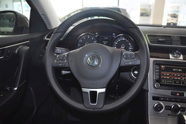 2012款大众迈腾旅行轿车2.0TSI舒适型