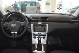 2012款大众迈腾旅行轿车2.0TSI舒适型