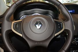 2014款雷诺科雷傲2.0L两驱舒适版