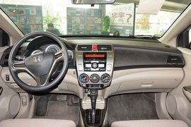 2012款本田锋范1.5L自动精英版