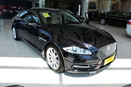2015款捷豹XJL 3.0 SC四驱全景商务版