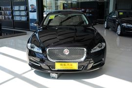 2015款捷豹XJL 3.0 SC四驱全景商务版
