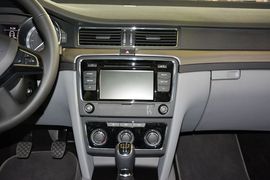 2014款斯柯达速派1.8TSI手动名仕版