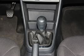 2015款大众捷达1.6L手动时尚型